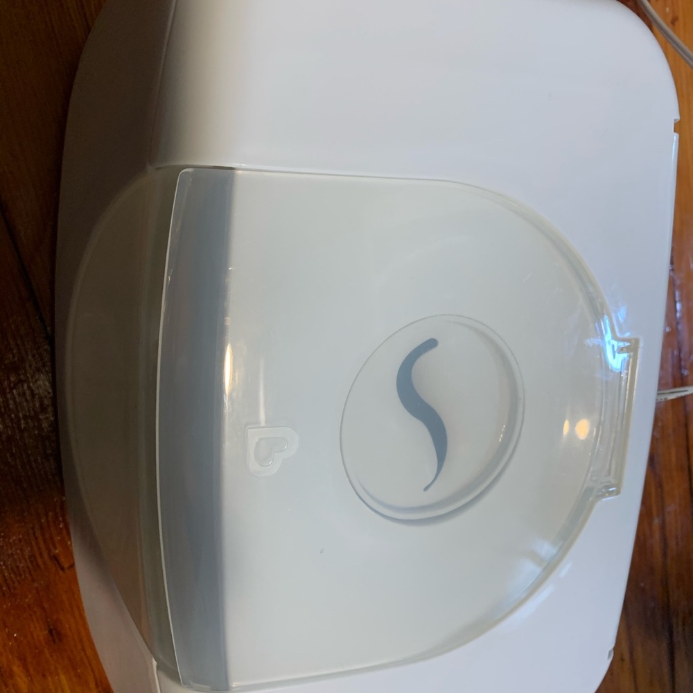 Munchkin Warm Glow Wipe Warmer in white
